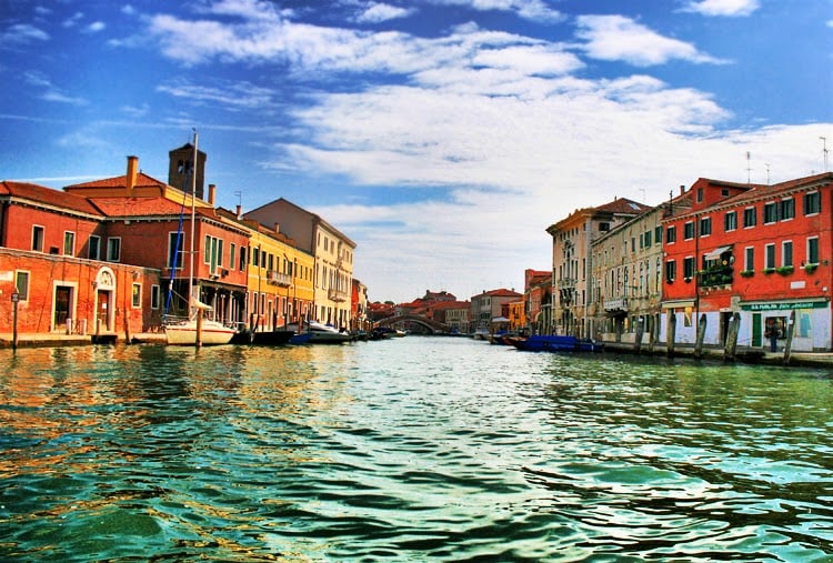  Visita la famosa Isla de Murano en Venecia