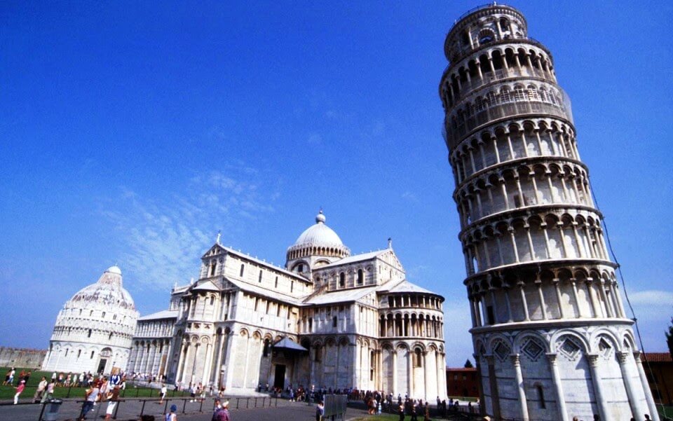 Torre inclinada en Pisa