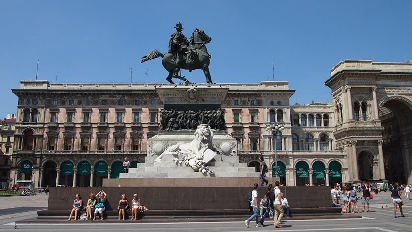 Monumento ecuestre de Vittorio Emanuele II en Milán
