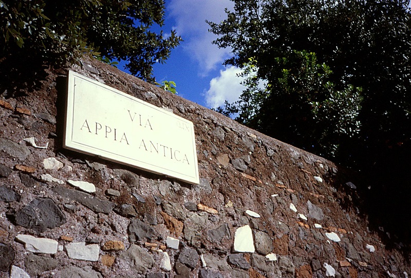 Placa de la Vía Apia en Roma